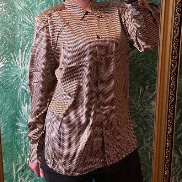 Bianca Nygaard Long Sleeve Blouse with geometric pattern, satin finish - Picture 1 of 10